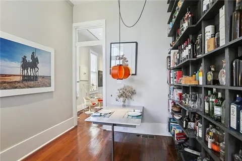 $1,350,000 | 3813 Carondelet Street, New Orleans, LA 70115