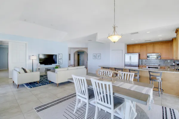 $4,000 | 800 Juno Ocean Walk, Unit 502, Juno Beach, FL 33408