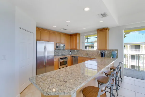 $4,000 | 800 Juno Ocean Walk, Unit 502, Juno Beach, FL 33408