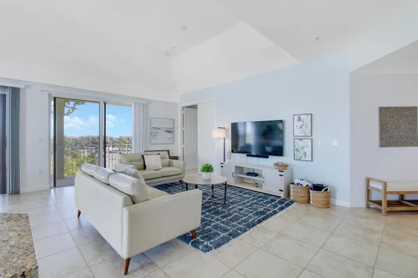 $4,000 | 800 Juno Ocean Walk, Unit 502, Juno Beach, FL 33408