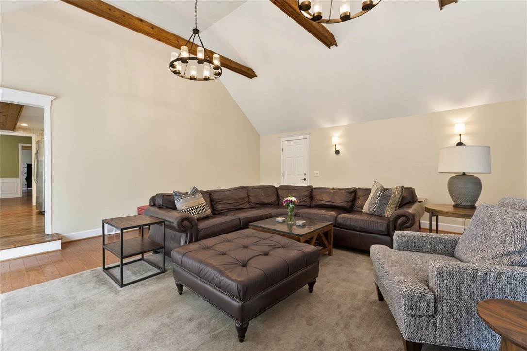 161 Tobey Road Pittsford, NY 14534 - Photo 7 of 50