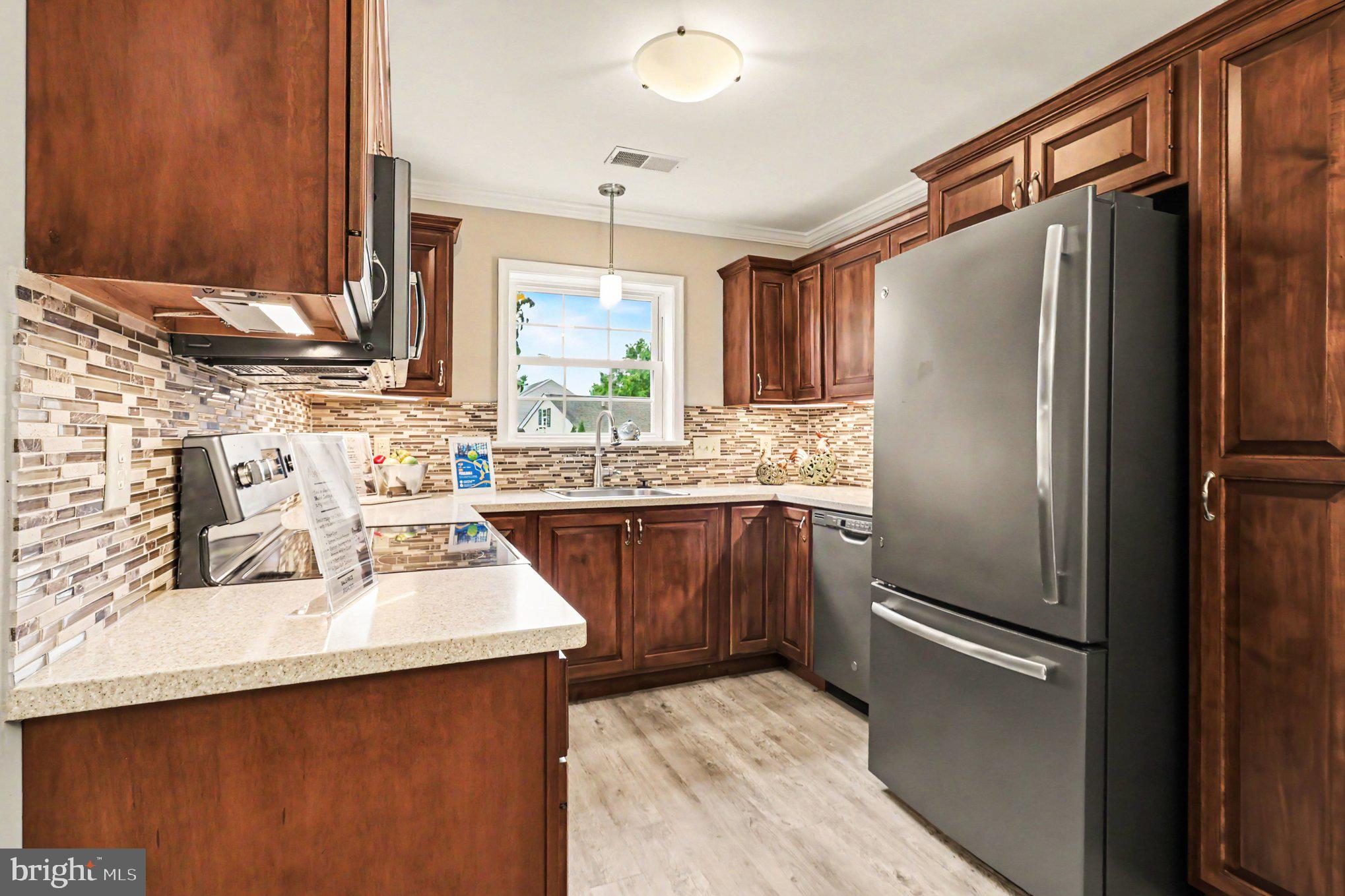 53 Bards Way Pottstown, PA 19464 - Photo 7 of 35