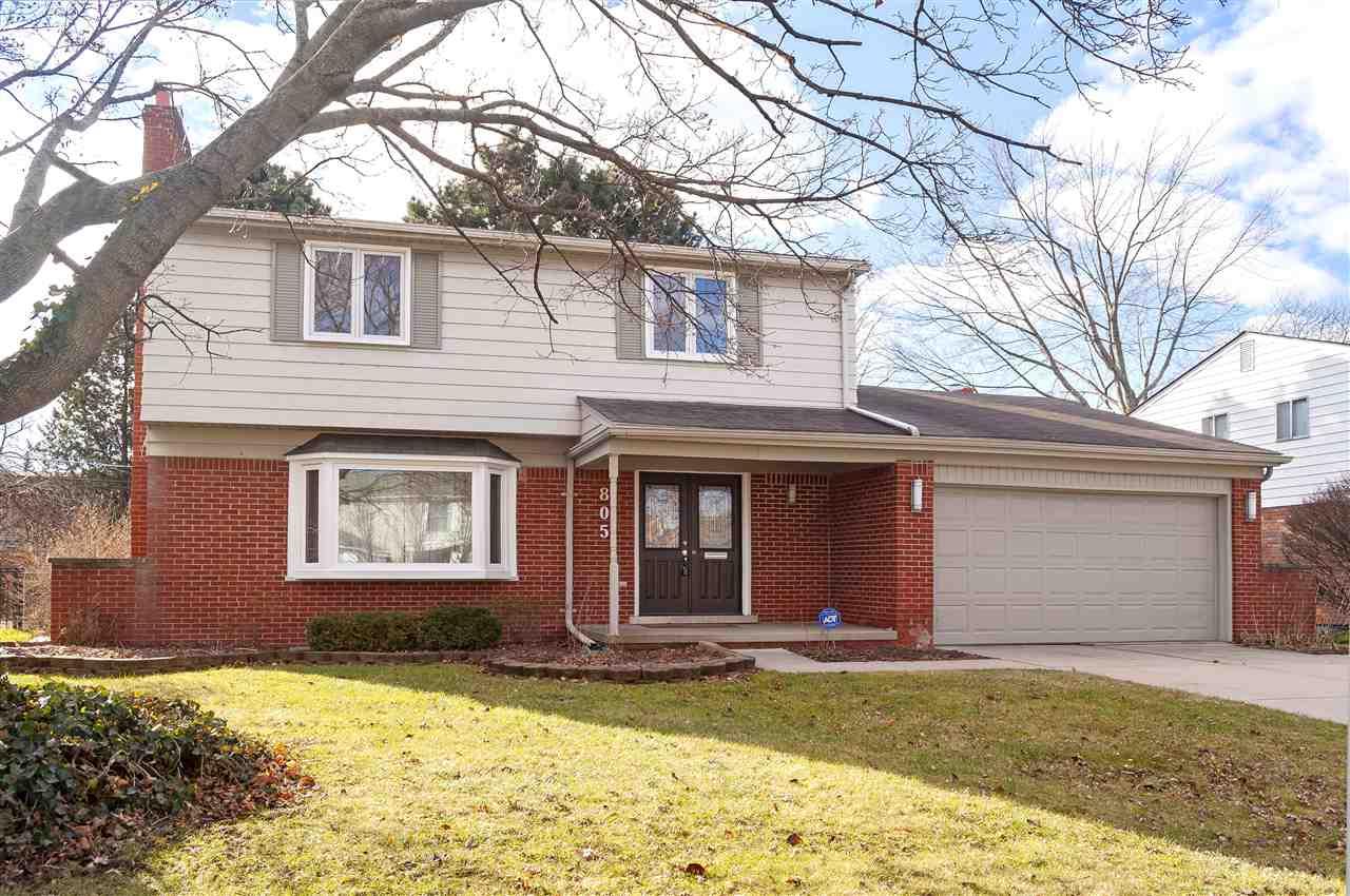 805 Canterbury Road Grosse Pointe Woods, MI 48236 - Photo 1 of 41