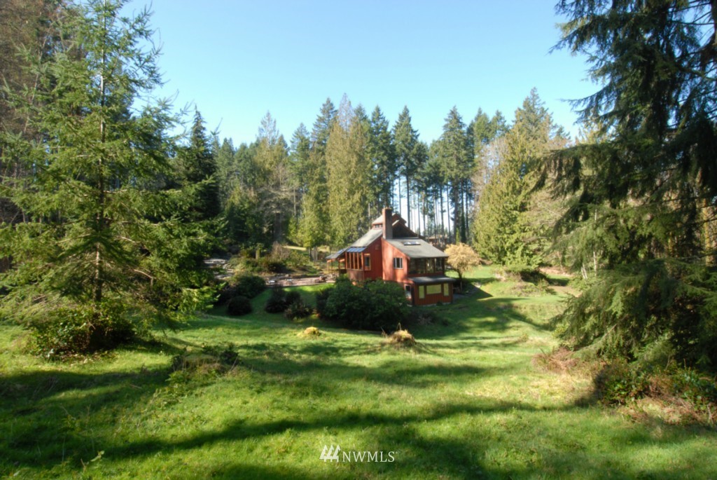 22738 Carey Road Southwest Vashon, WA 98070 - Photo 11 of 15