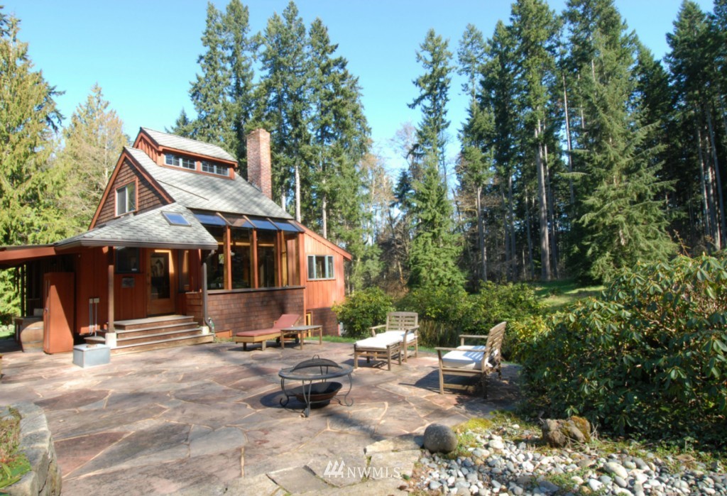 22738 Carey Road Southwest Vashon, WA 98070 - Photo 13 of 15