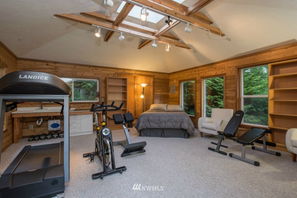 22738 Carey Road Southwest Vashon, WA 98070 - Photo 15 of 15
