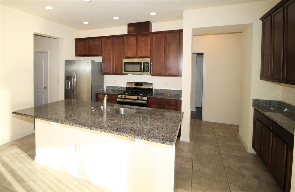 1050 Nathan Ridge Road Clermont, FL 34715 - Photo 14 of 37 Gallery Image 14