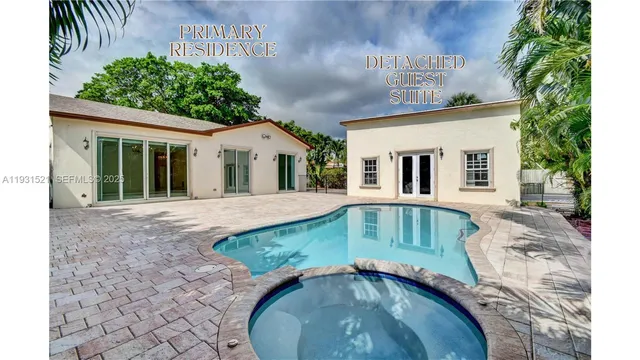 a view of outdoor space yard and deck