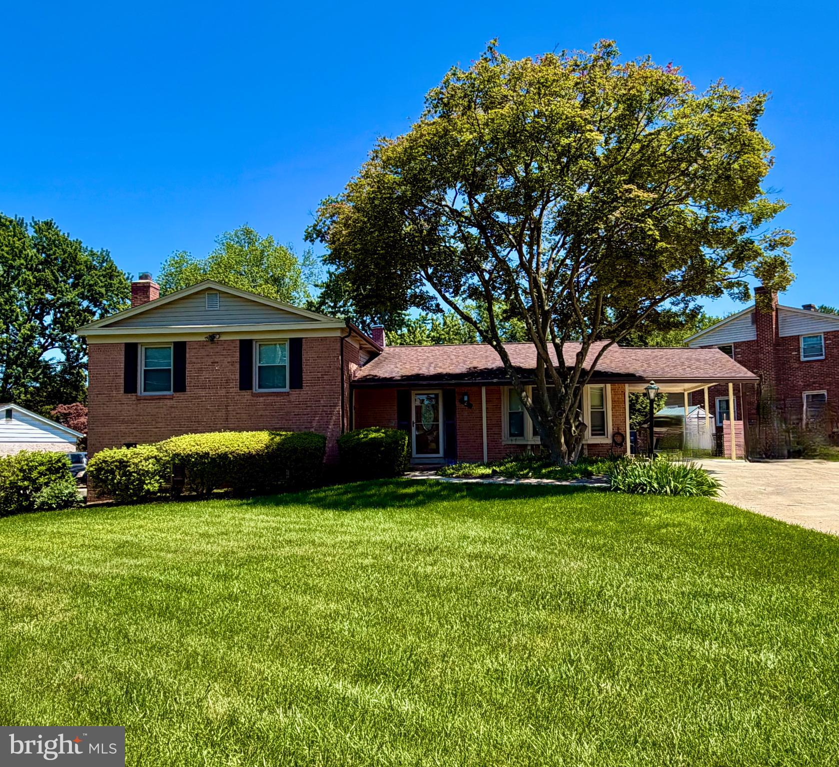 2 Foxhall Court Silver Spring, MD 20906 - Photo 2 of 5