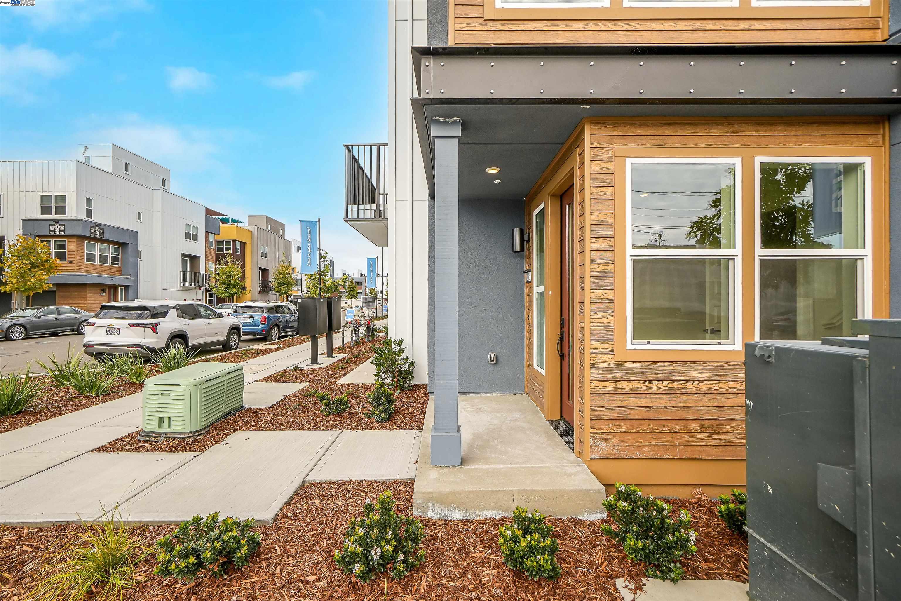 2055 Clement Avenue Alameda, CA 94501 - Photo 12 of 52