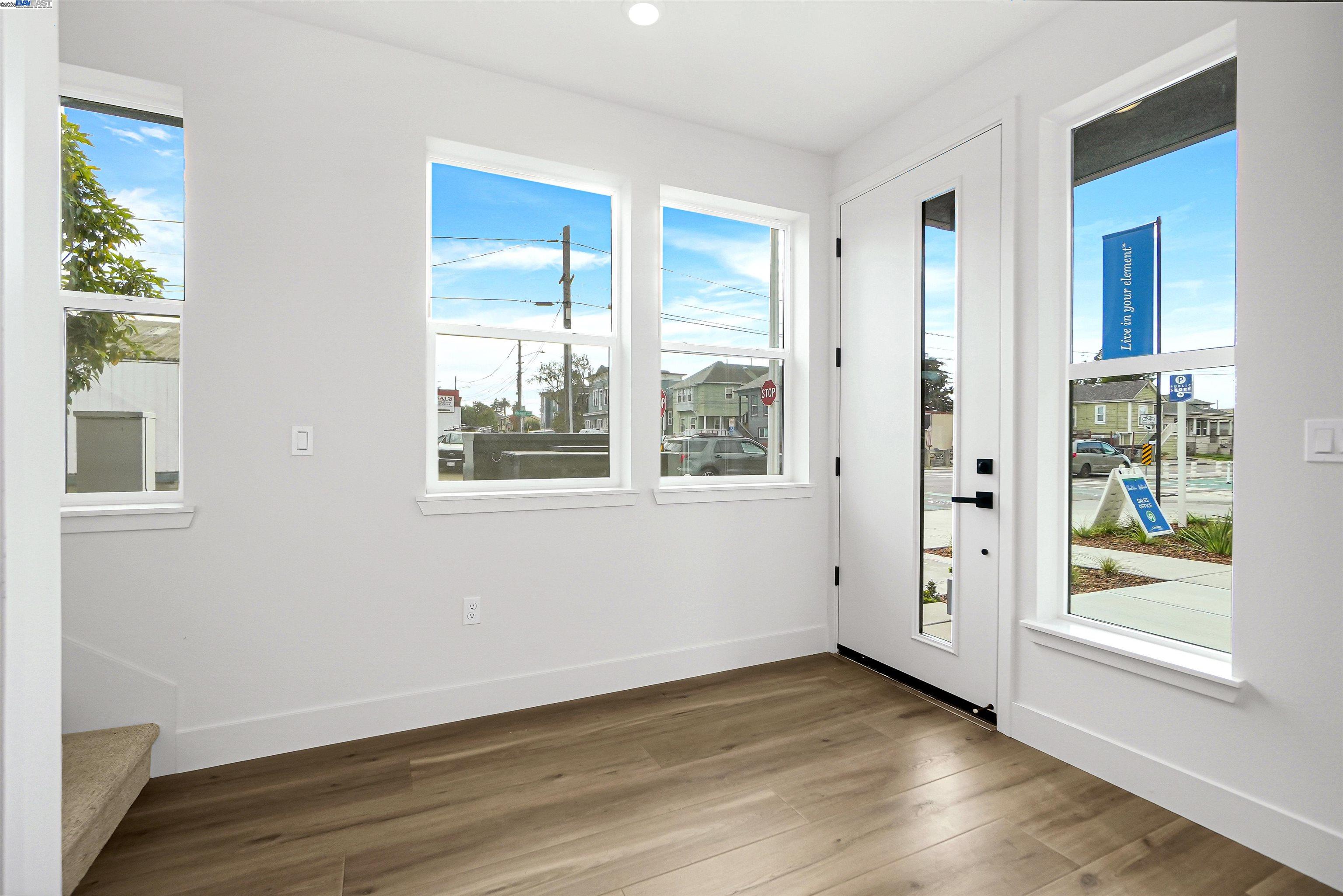 2055 Clement Avenue Alameda, CA 94501 - Photo 17 of 52