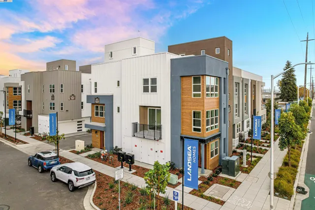 $990,360 | 2055 Clement Avenue, Alameda, CA 94501