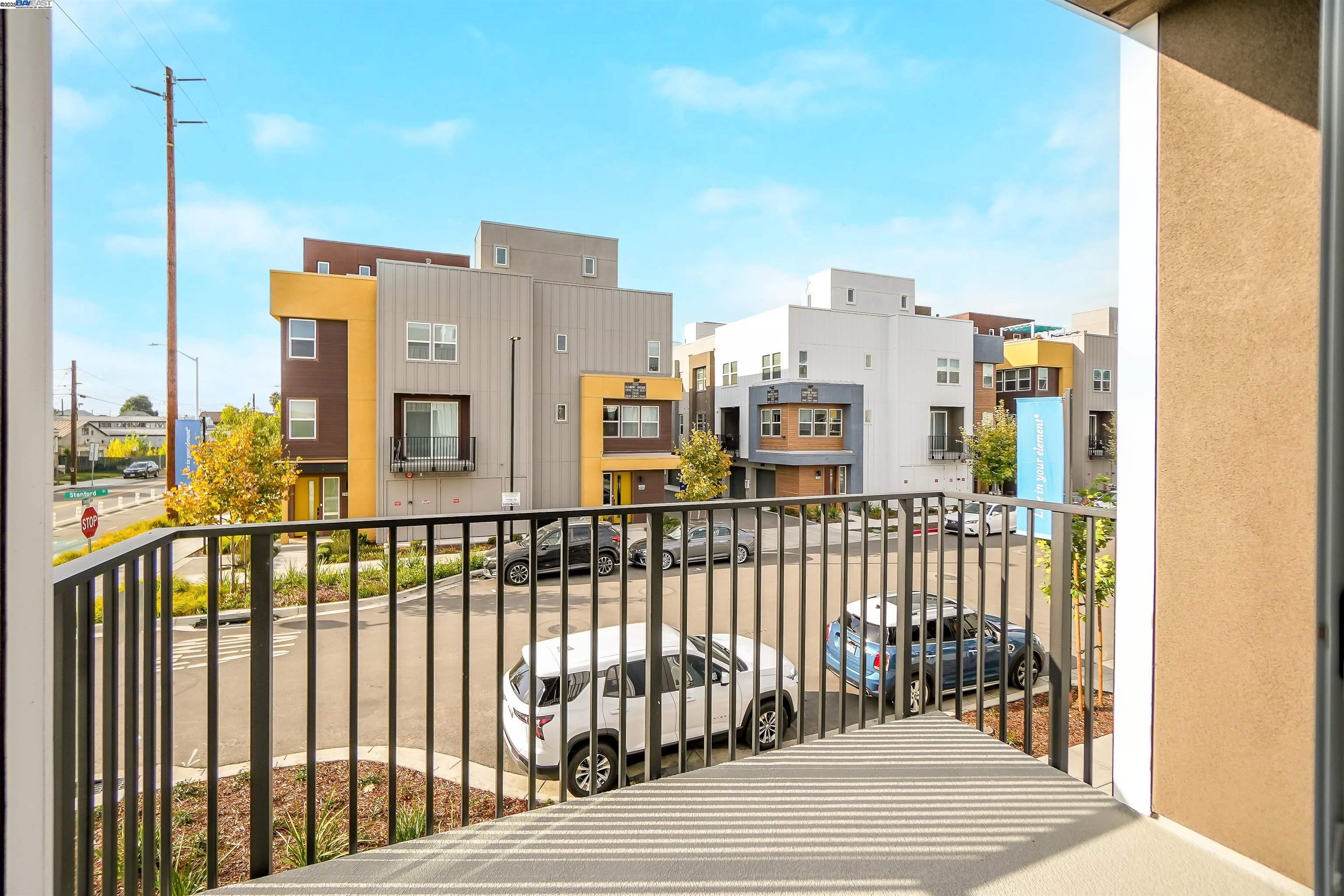 2055 Clement Avenue Alameda, CA 94501 - Photo 32 of 52