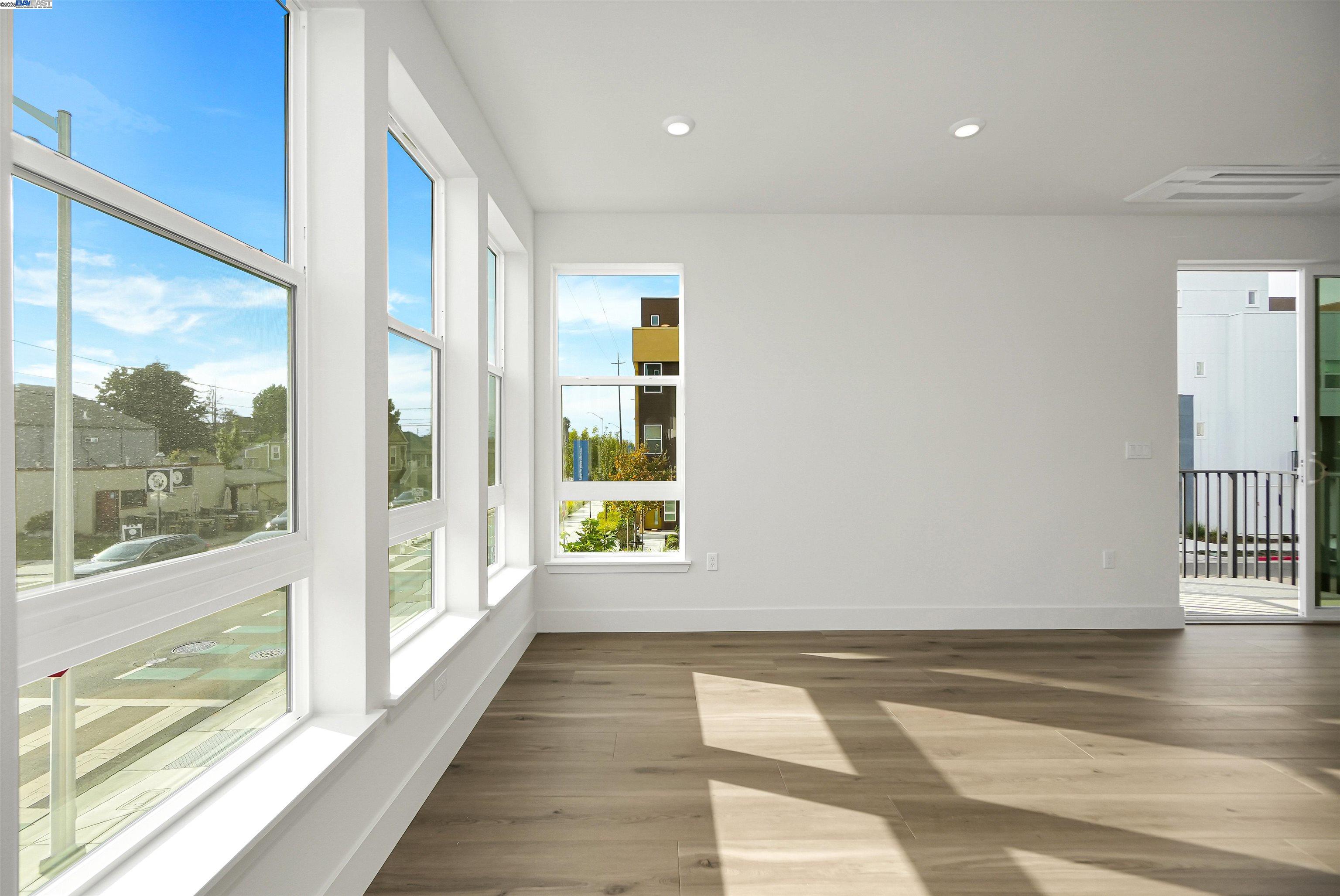 2055 Clement Avenue Alameda, CA 94501 - Photo 35 of 52