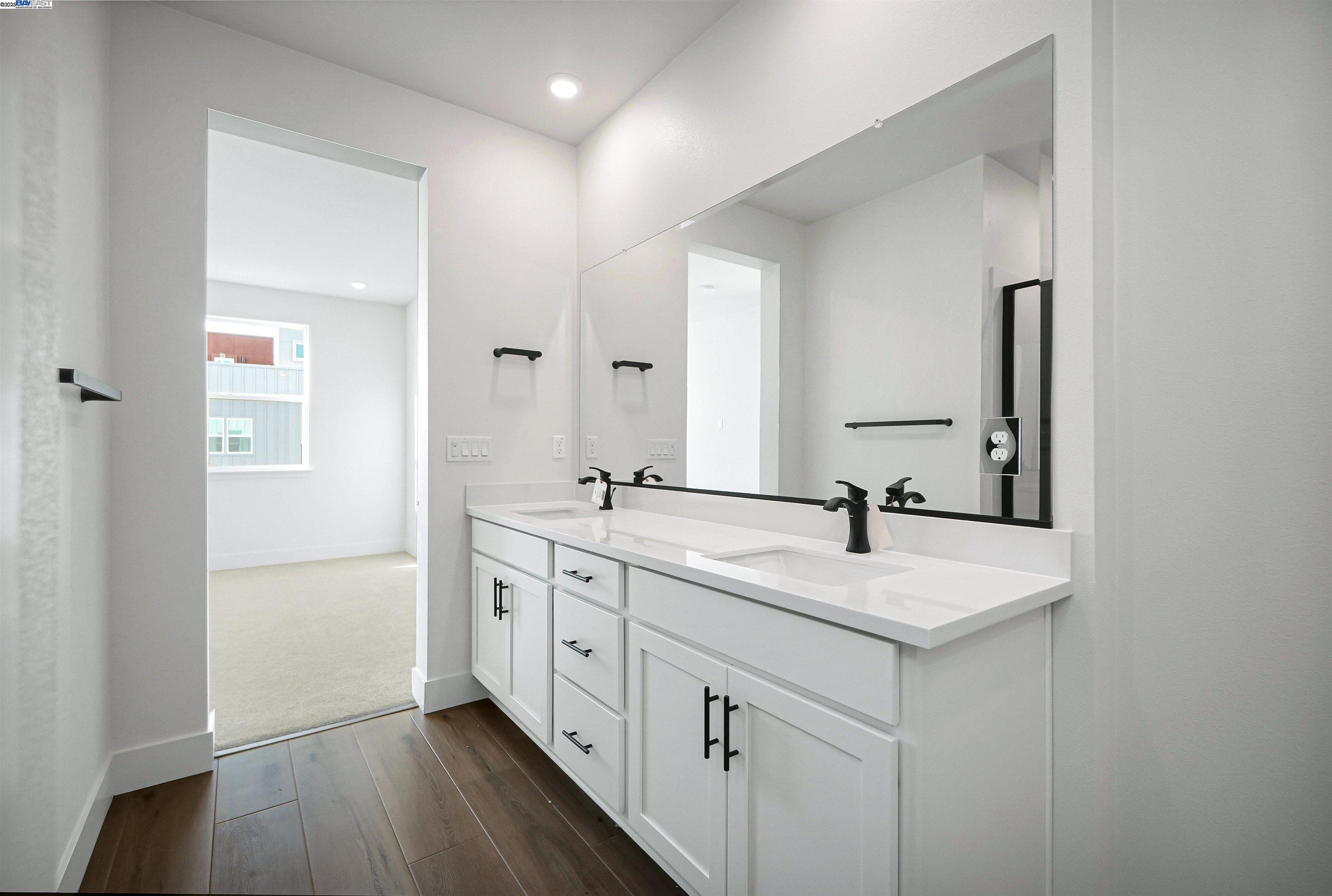 2055 Clement Avenue Alameda, CA 94501 - Photo 42 of 52