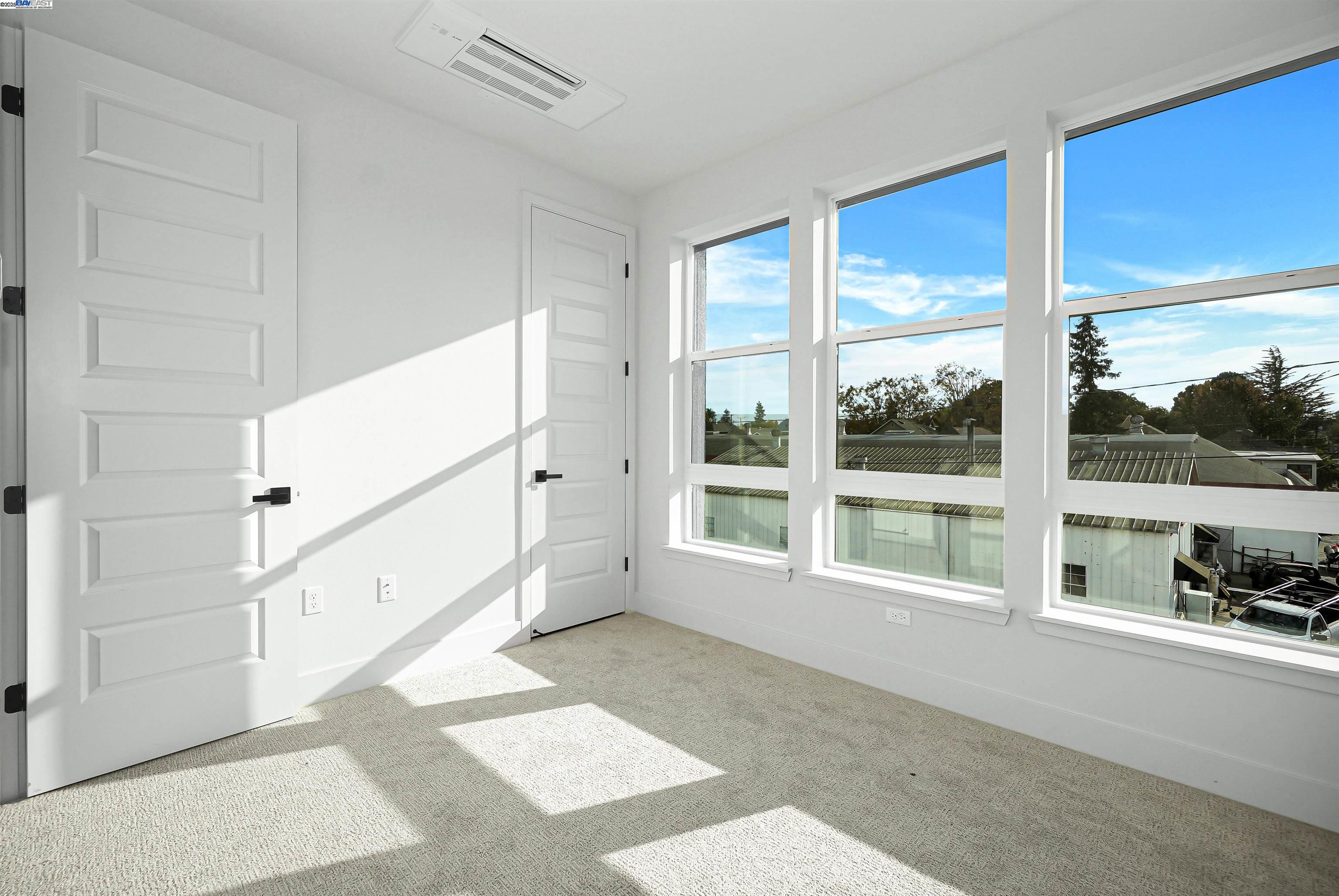 2055 Clement Avenue Alameda, CA 94501 - Photo 44 of 52