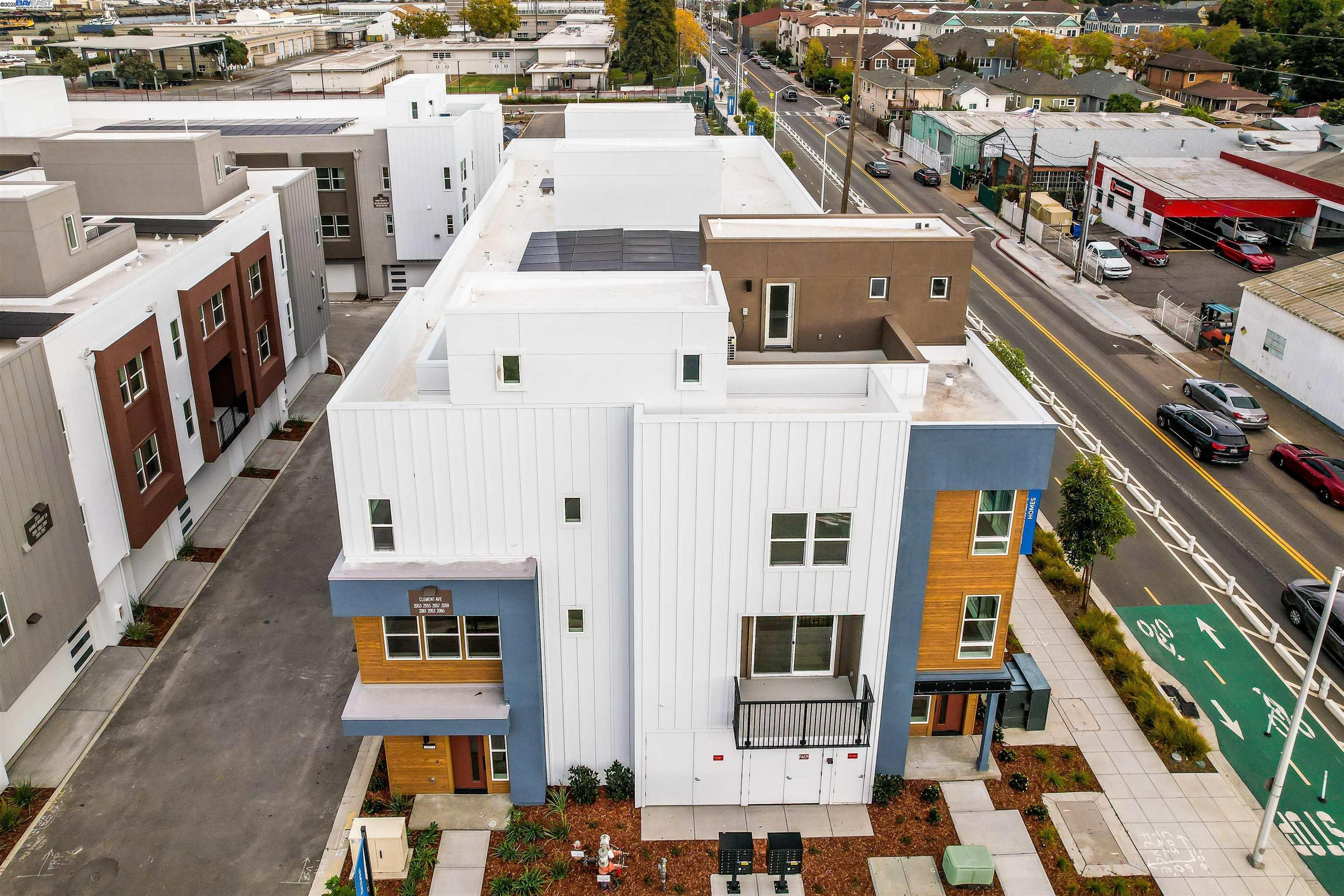 2055 Clement Avenue Alameda, CA 94501 - Photo 7 of 52