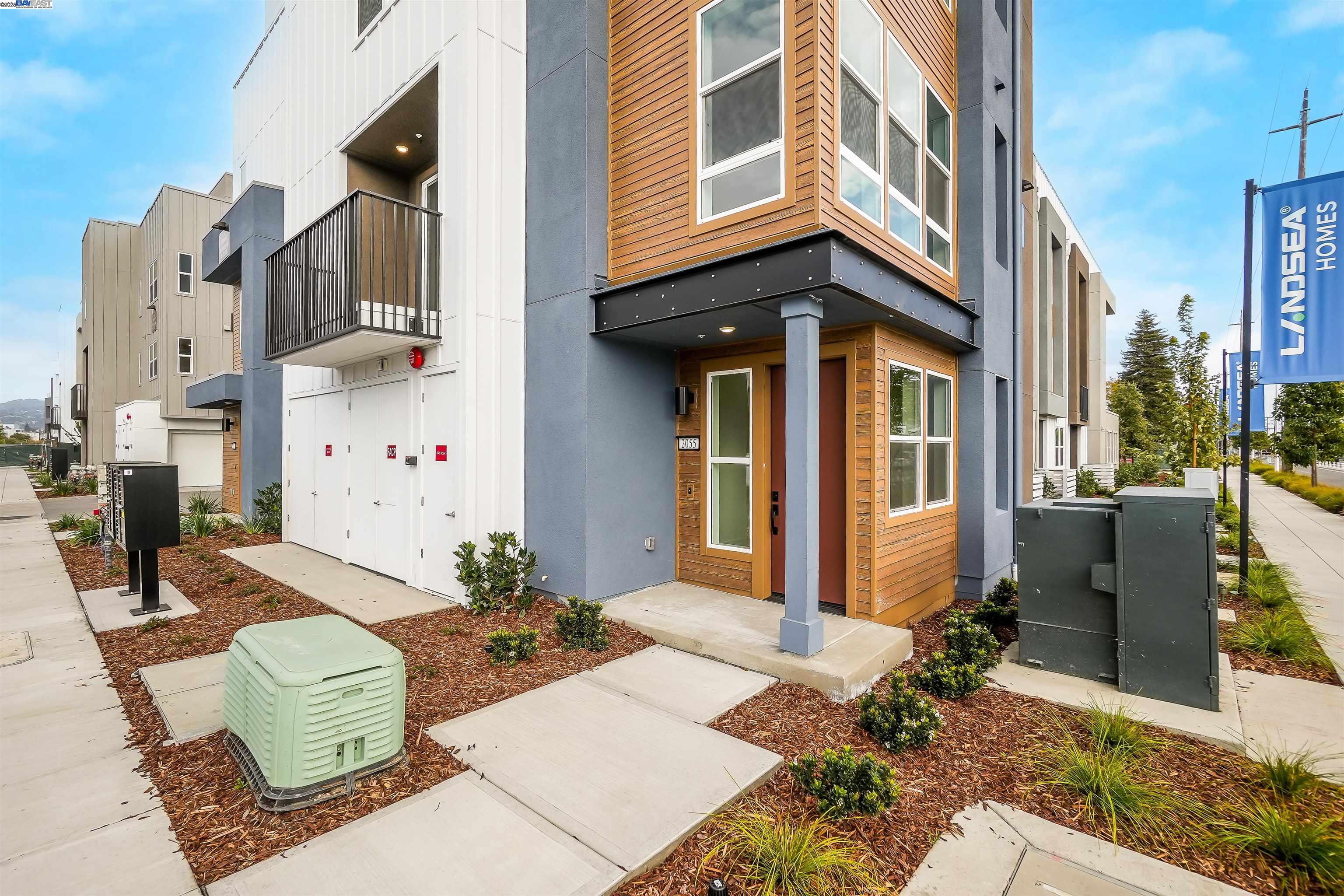 2055 Clement Avenue Alameda, CA 94501 - Photo 10 of 52