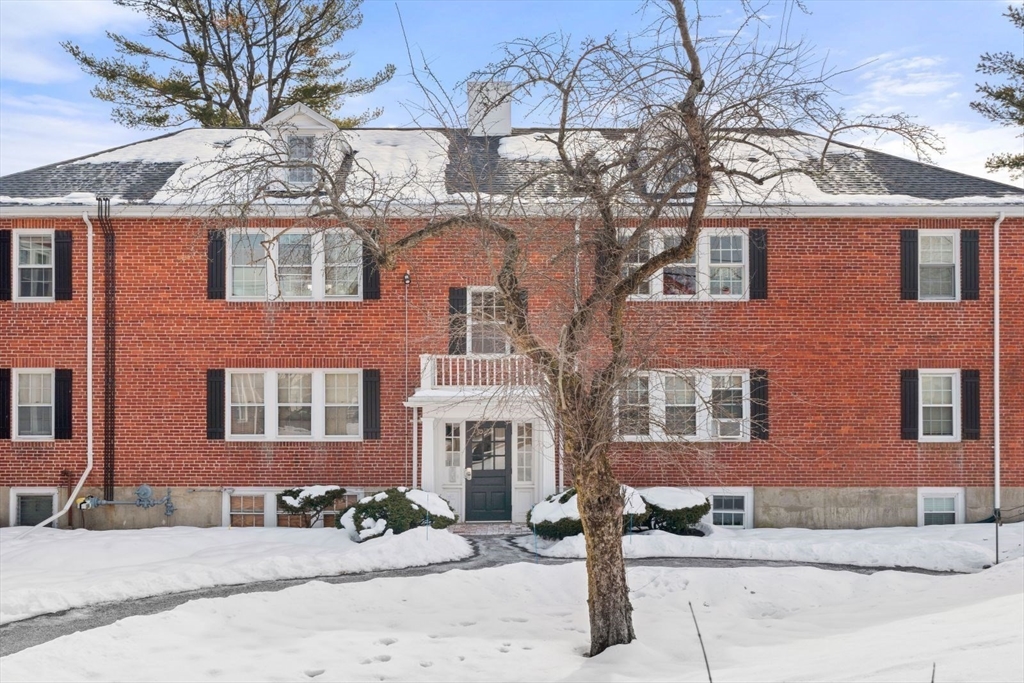 76 Boylston Street, Unit 4 Newton, MA 02467 - Photo 12 of 14