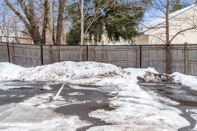 $3,500 | 76 Boylston Street, Unit 4, Newton, MA 02467