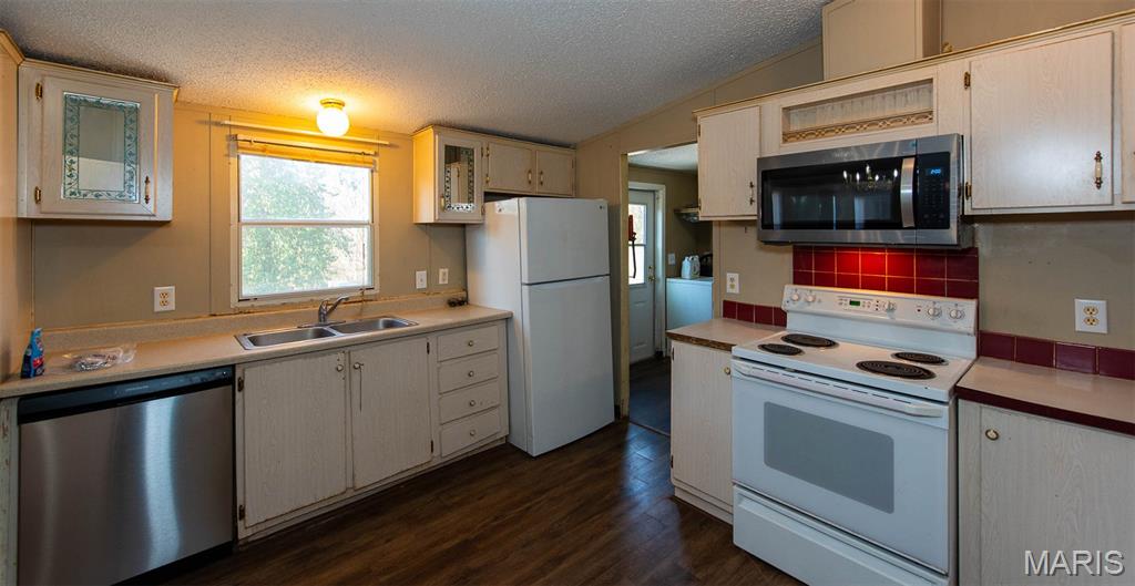 3 Zacks Acres Villa Ridge, MO 63089 - Photo 20 of 46