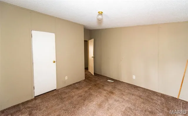 $179,900 | 3 Zacks Acres, Villa Ridge, MO 63089