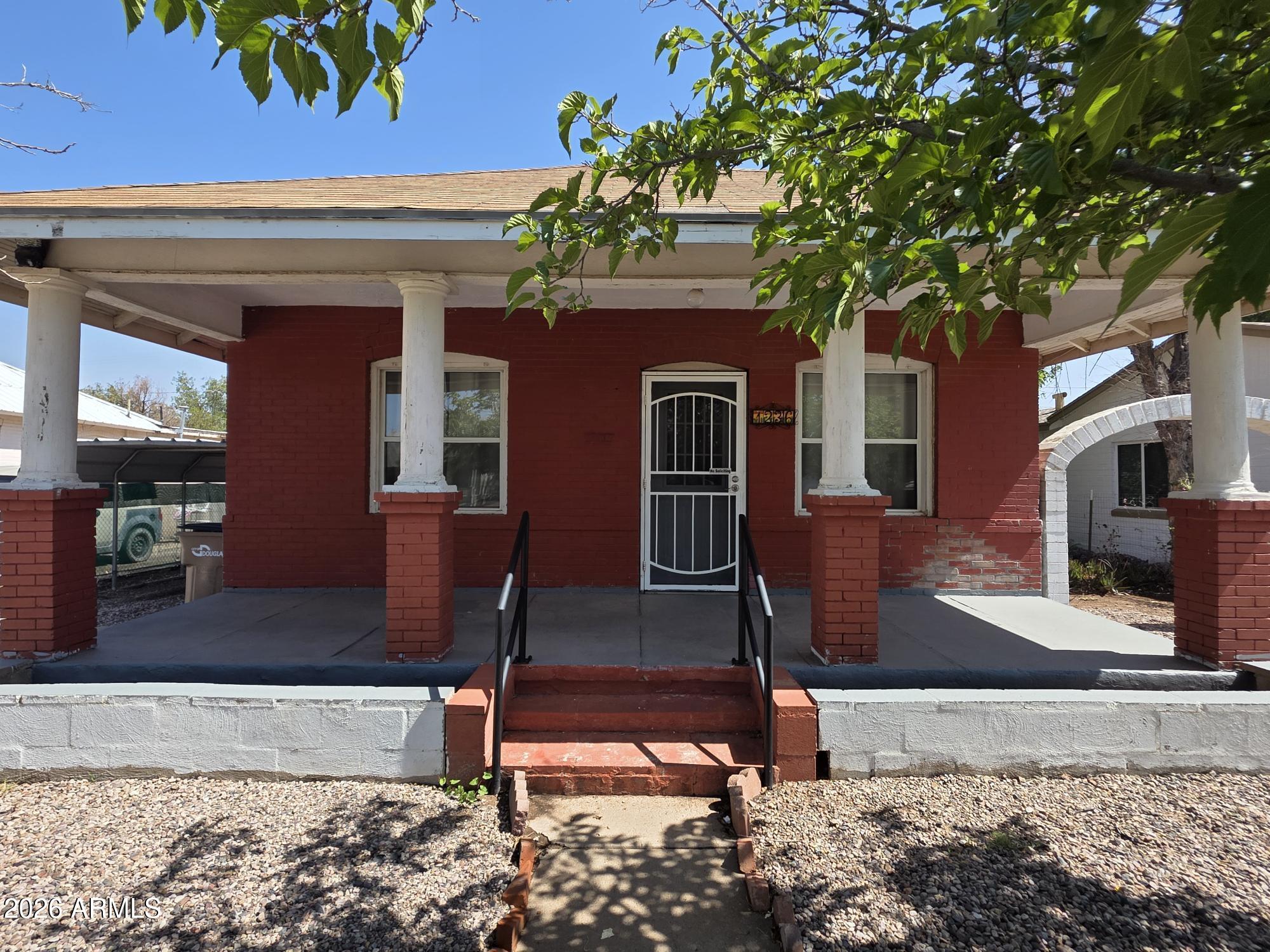 1236 East 13th Street Douglas, AZ 85607 - Photo 1 of 31 1236 13th front