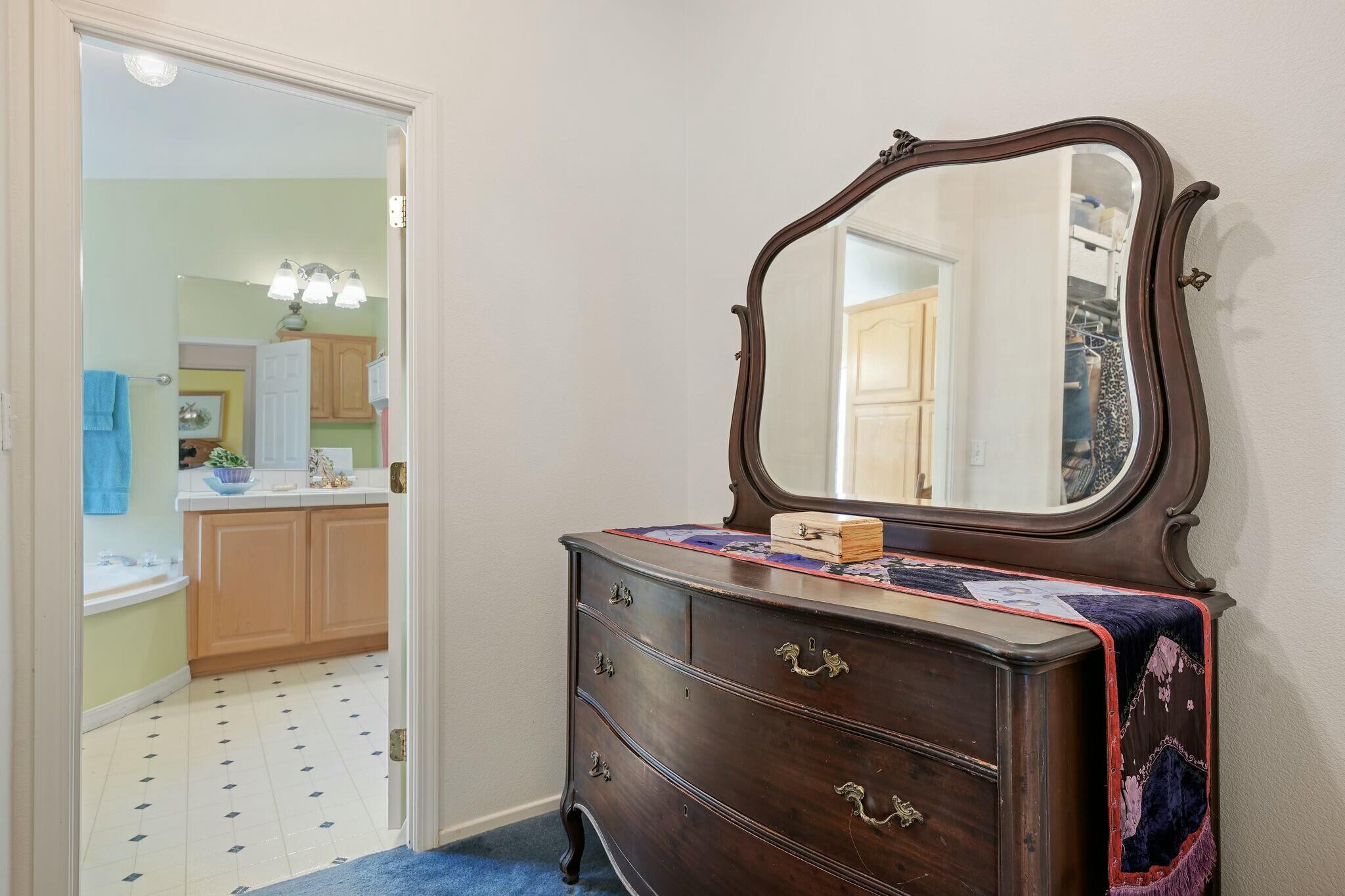 655 Bobcat Springs Road Buellton, CA 93427 - Photo 15 of 47 Closet looking to the Bathroom