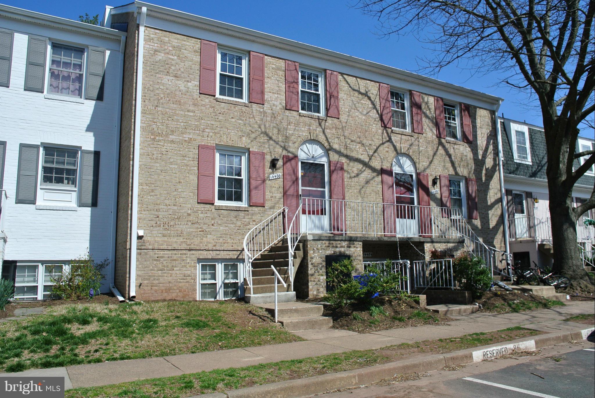14486 Golden Oak Road Centreville, VA 20121 - Photo 1 of 15 Exterior (Front)