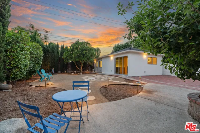 $1,495,000 | 1779 North Harding Avenue, Altadena, CA 91001