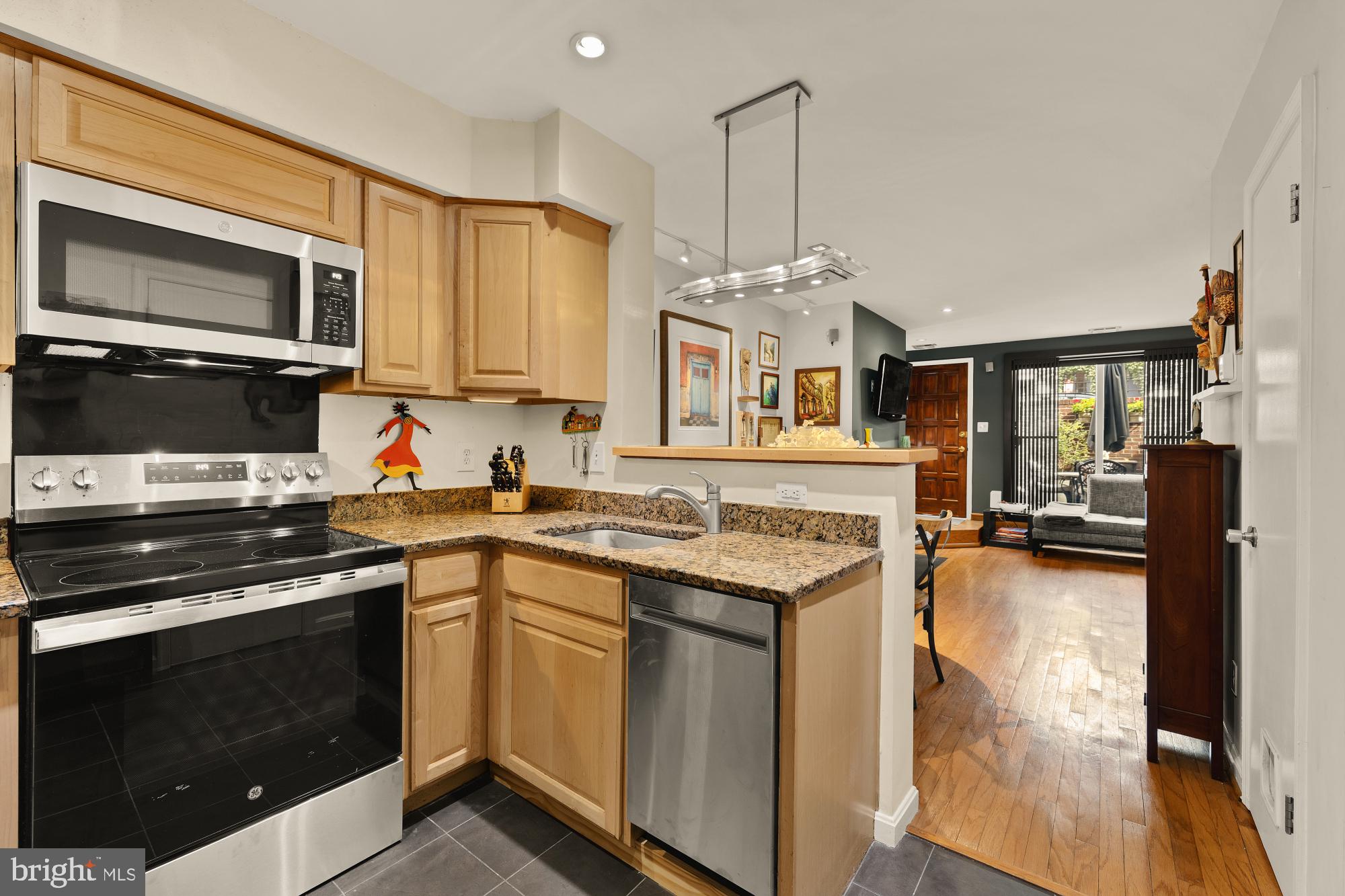 1715 15th Street Northwest, Unit 44 Washington, DC 20009 - Photo 4 of 26 Open kitchen makes entertaining a breeze