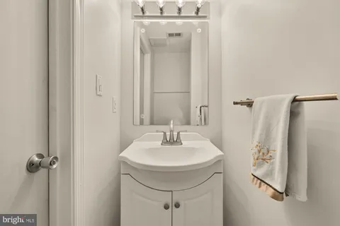 $515,000 | 1715 15th Street Northwest, Unit 44, Washington, DC 20009