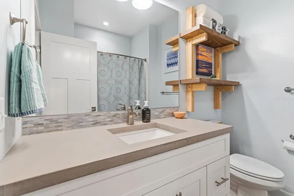 $995,000 | 3175 Lighthouse Way, Saugatuck, MI 49453