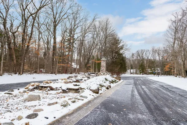 $995,000 | 3175 Lighthouse Way, Saugatuck, MI 49453