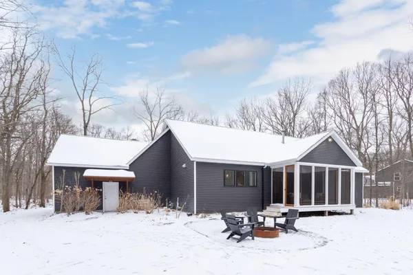 $995,000 | 3175 Lighthouse Way, Saugatuck, MI 49453