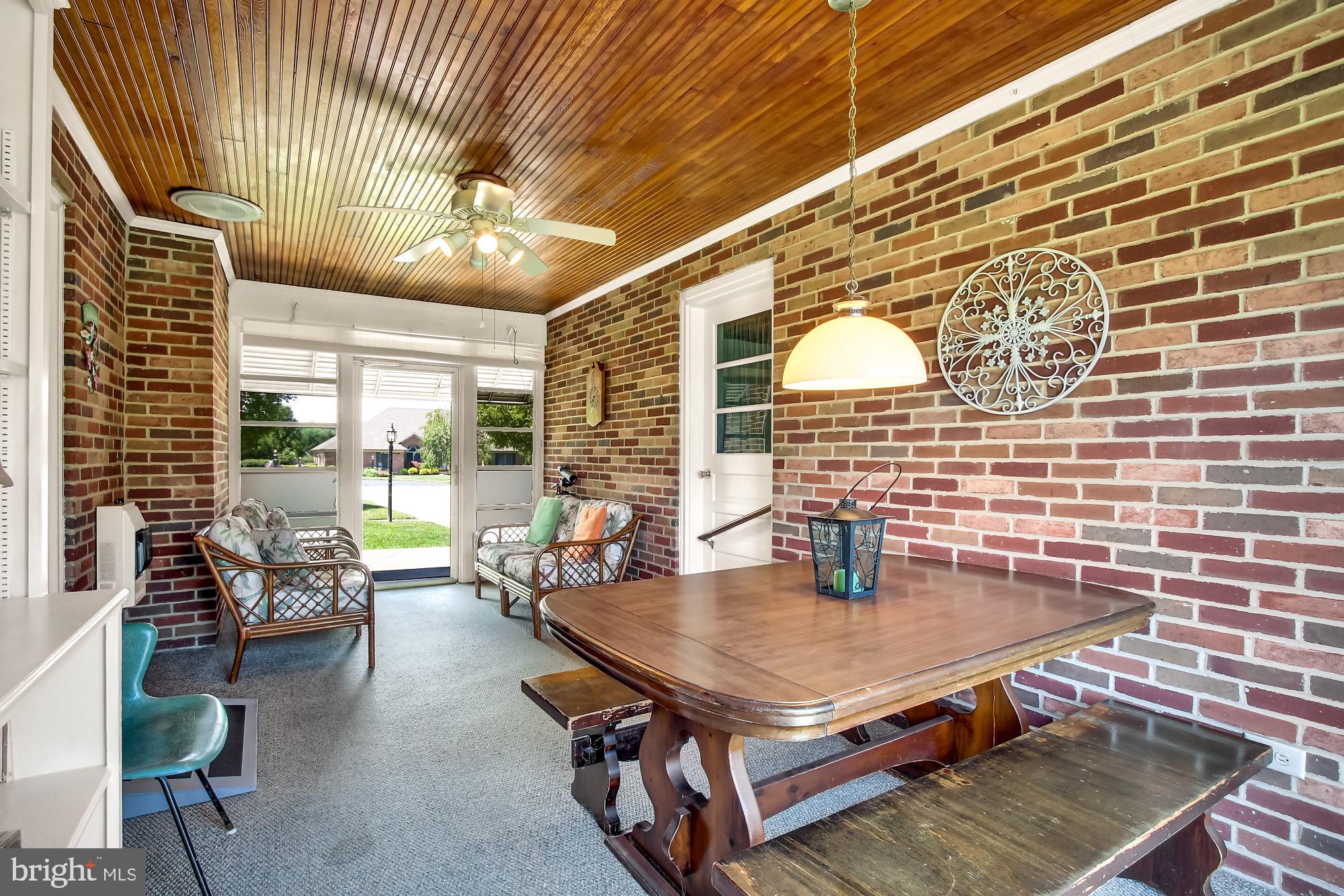 561 Locust Grove Road York, PA 17402 - Photo 16 of 25 Gallery Image 16