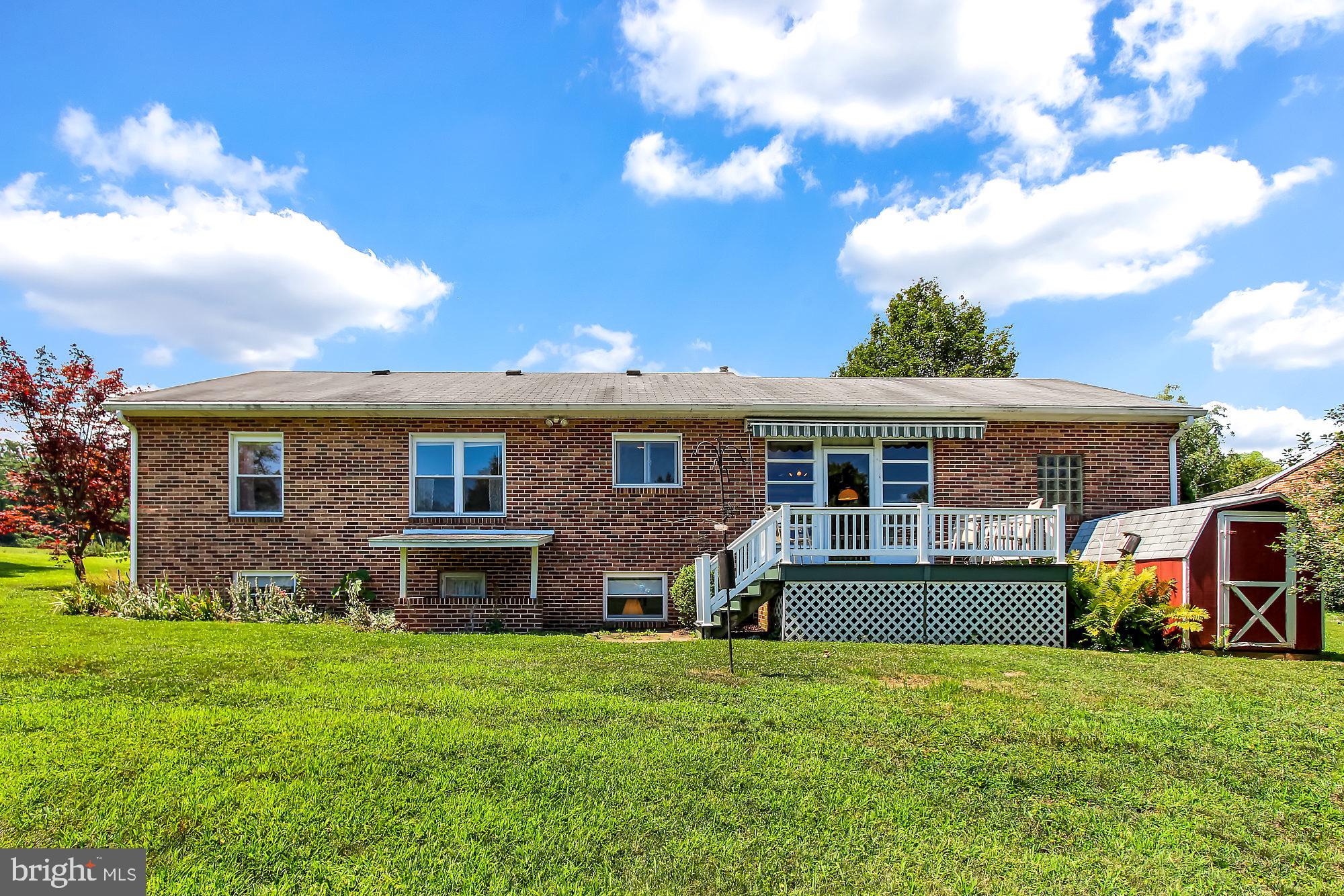 561 Locust Grove Road York, PA 17402 - Photo 20 of 25 Gallery Image 20