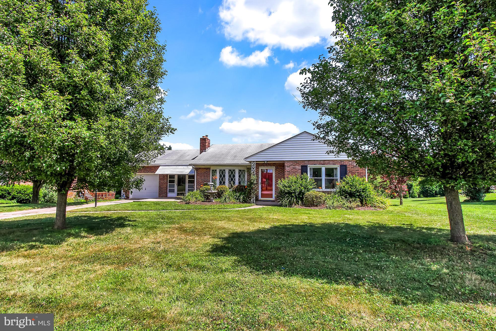 561 Locust Grove Road York, PA 17402 - Photo 24 of 25 Gallery Image 24