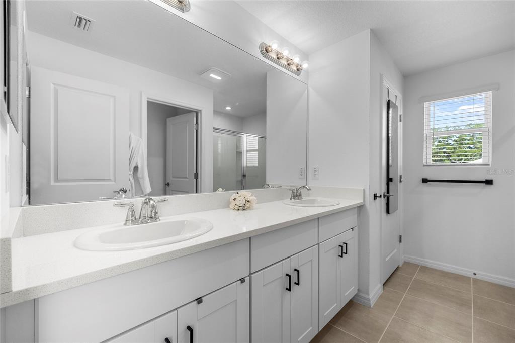 6365 Springmont Loop Palmetto, FL 34221 - Photo 25 of 44