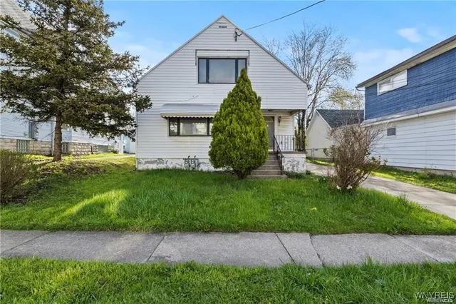 $1,400 | 15 Haller Avenue, Unit 2, Cheektowaga, NY 14211