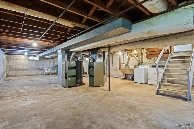 $1,400 | 15 Haller Avenue, Unit 2, Cheektowaga, NY 14211