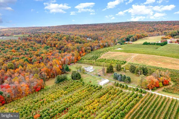 $990,000 | 502 Celebration Hill Road, Biglerville, PA 17307