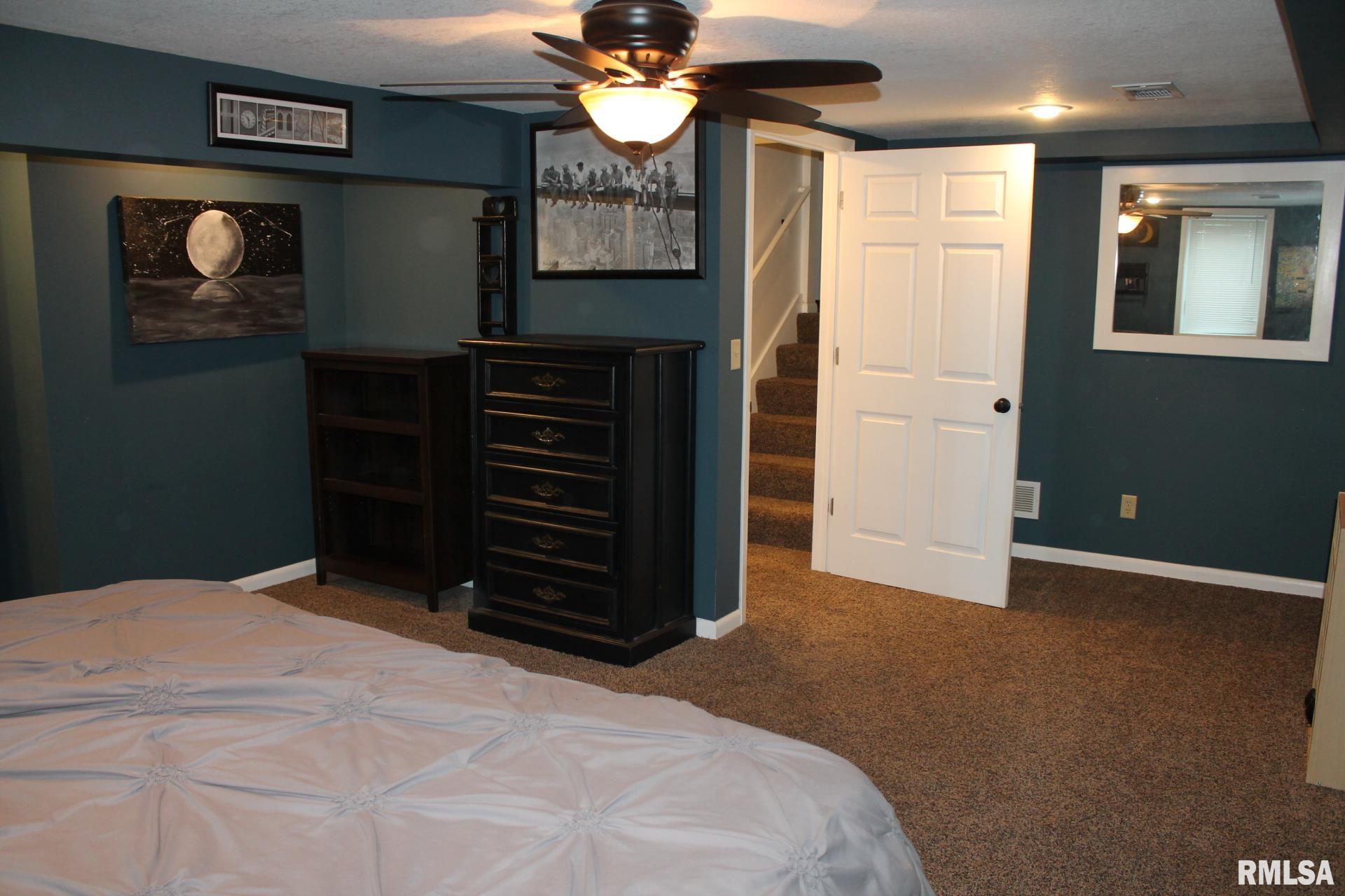 410 Elk Street Cambridge, IL 61238 - Photo 26 of 36