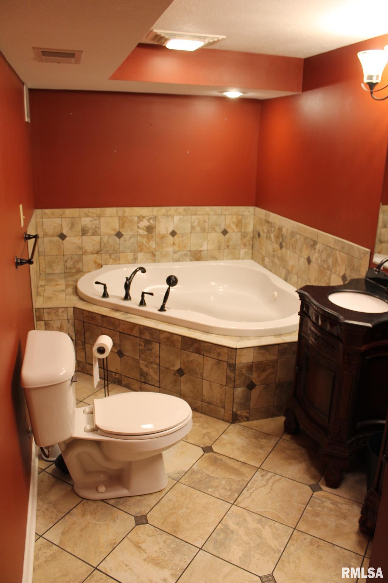 410 Elk Street Cambridge, IL 61238 - Photo 30 of 36