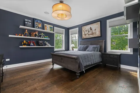$1,650,000 | 1025 South Vail Avenue, Arlington Heights, IL 60005