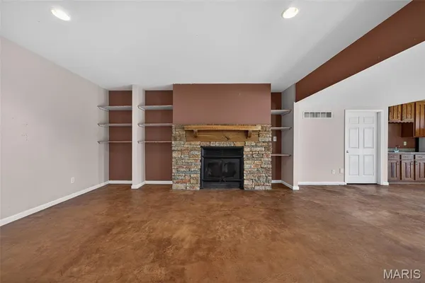 $625,000 | 27431 Lee Court, Warrenton, MO 63383