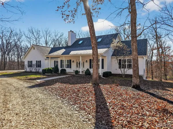 $625,000 | 27431 Lee Court, Warrenton, MO 63383