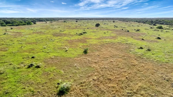 $1,975,000 | 4620 Francitas Tx 77961, Palacios, TX 77465
