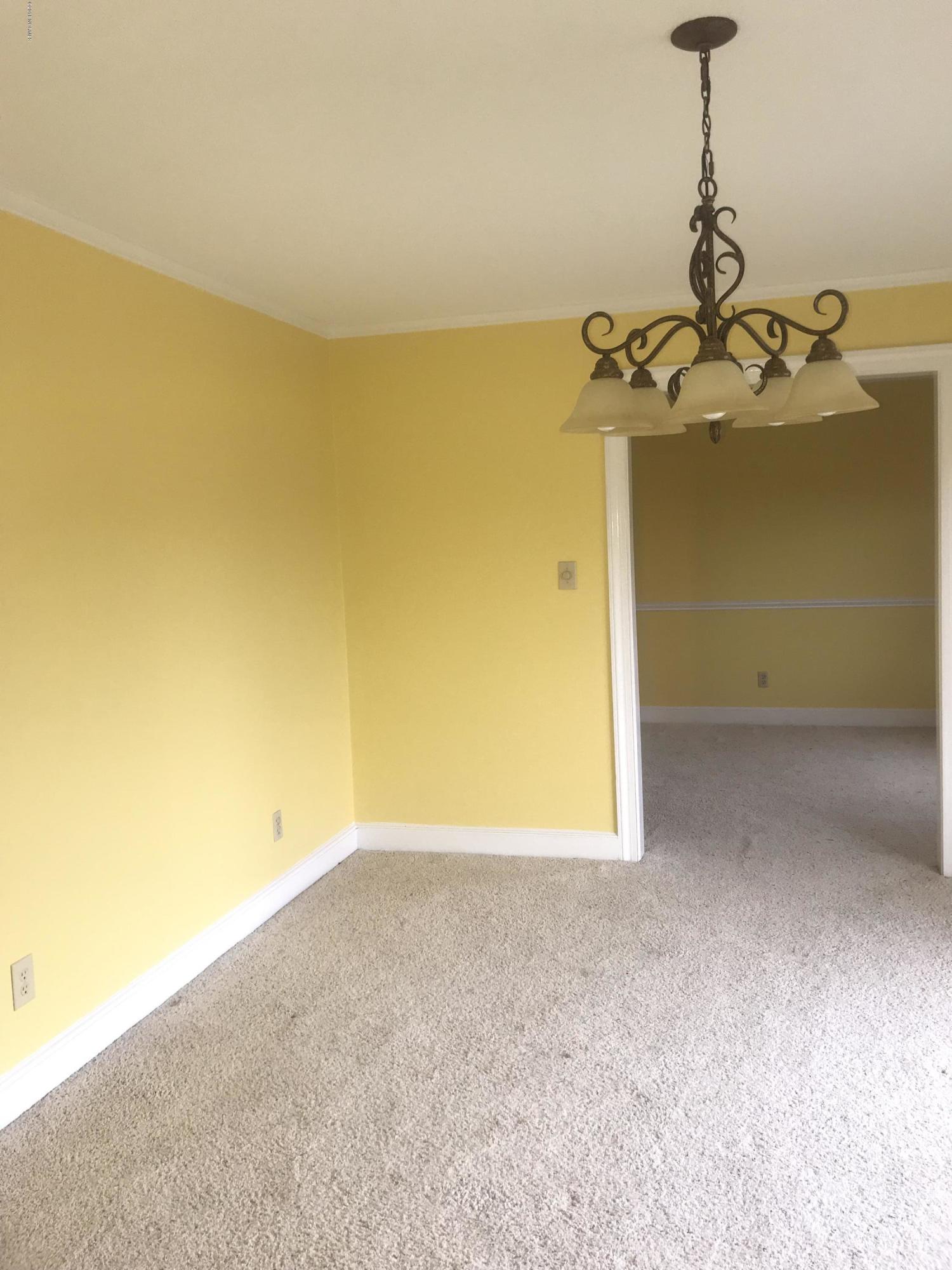 2110 Rouse Road Kinston, NC 28504 - Photo 2 of 18 IMG_6173