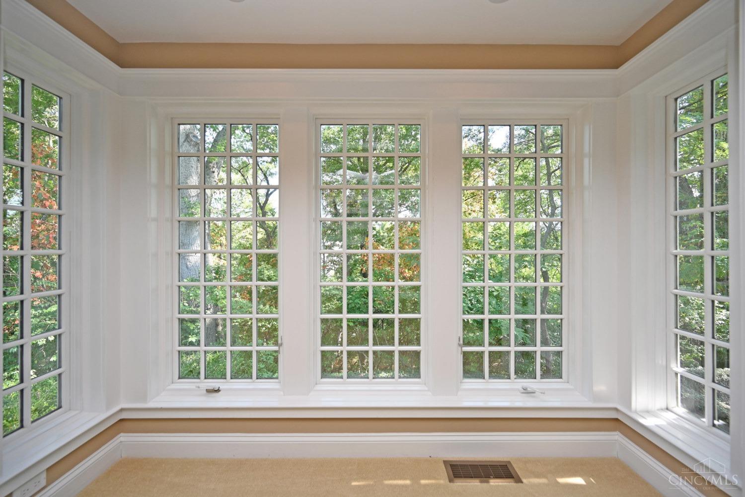 2476 Grandin Road Cincinnati, OH 45208 - Photo 24 of 59 Gallery Image 24